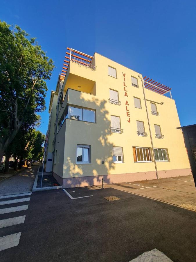 Apartmán Leon Senj  Exteriér fotografie